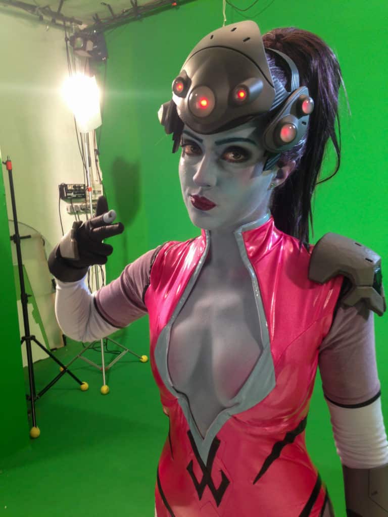 shisha rainbow as widowmaker in greenscreen studio for overwatch movie